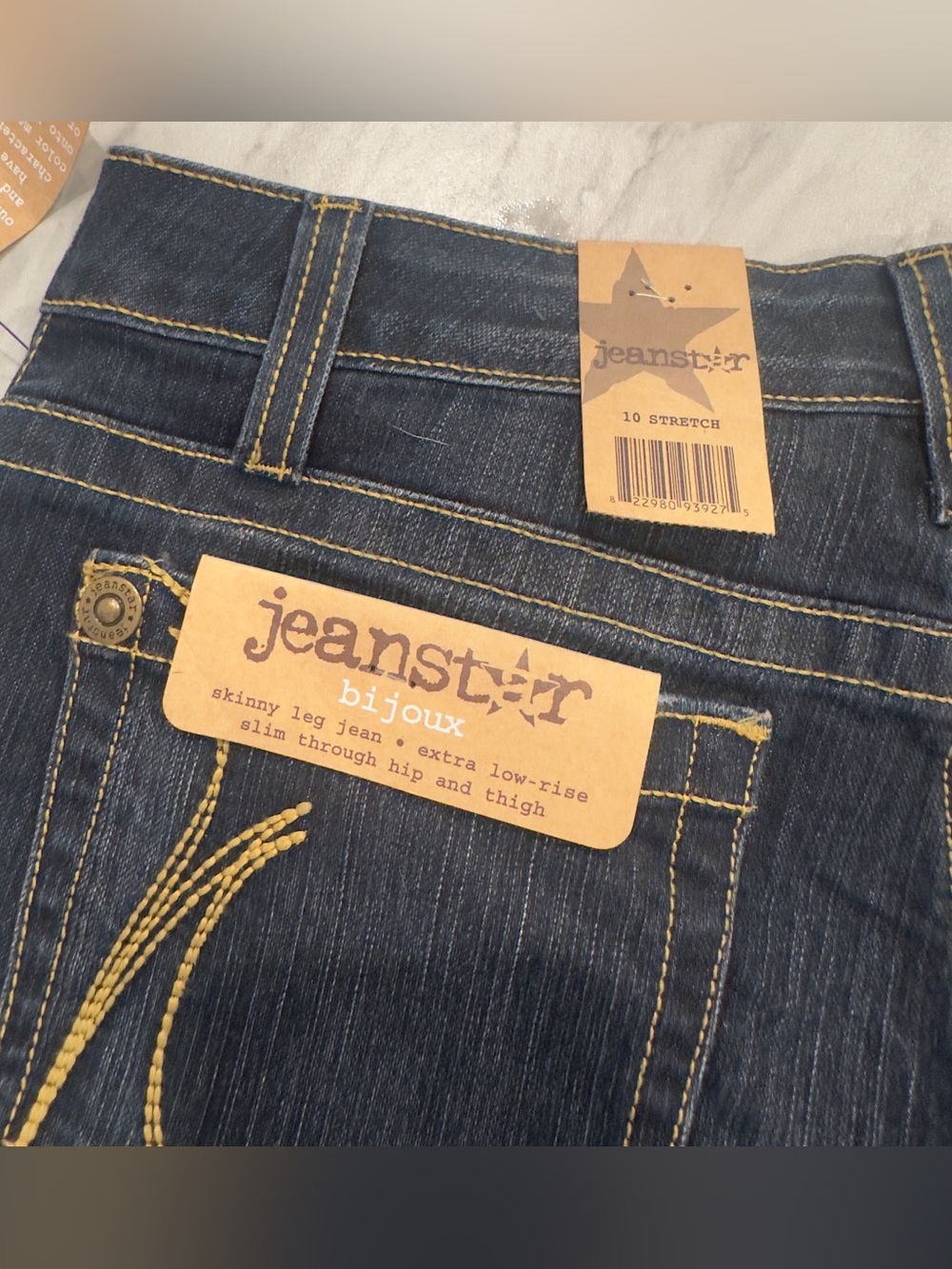 NWT Jeanstar Womens Y2K Extra Low Rise Bijoux Skinny Jeans Size 10 Stretch - Picture 13 of 13